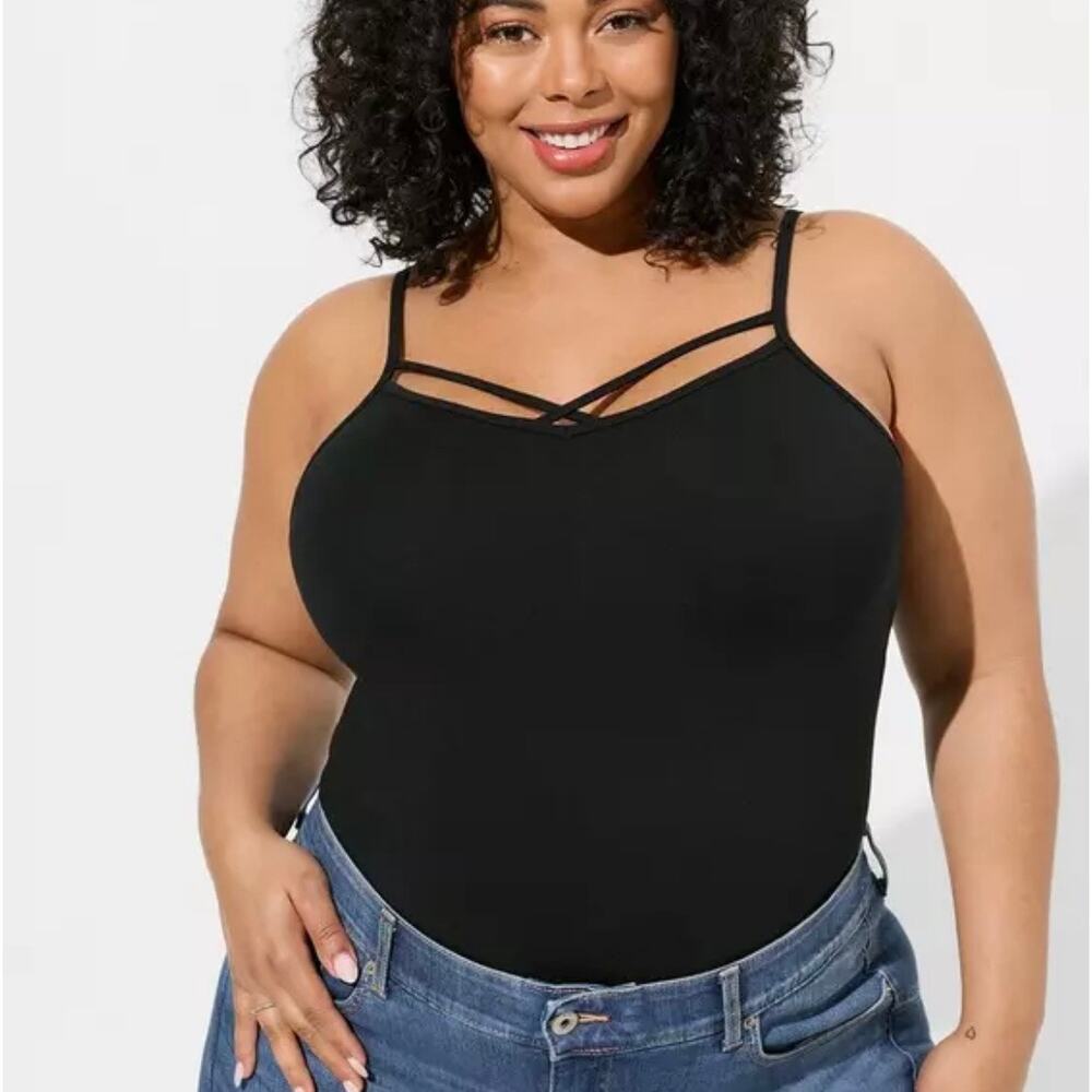 Torrid Black Foxy Strappy Cami Tank Top Size 4/4X/26 NEW - Picture 1 of 9